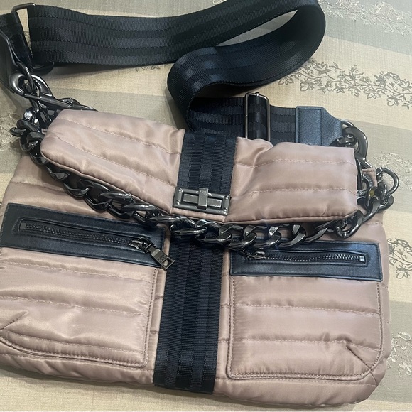 THINK ROYLN Tan and Black Crossbody Bag Fashionable and Functional - Picture 3 of 13